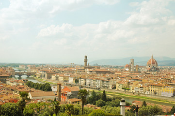 Vista della città di Firenze dall'alto, Italia
