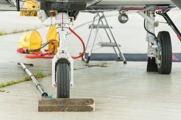 landing gear undercarriage on a small aircraft