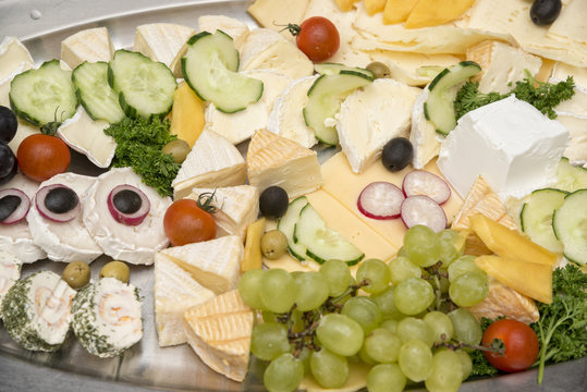 K&auml;seplatte - K&auml;seteller - K&auml;se - Partyplatte HQ