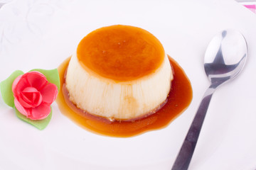 creme caramel