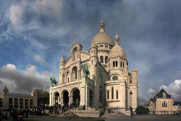 Fototapeta na wymiar Bazylika Sacré-Coeur, Paryż