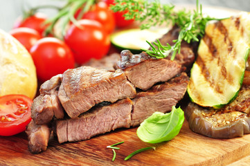 Fleisch, Aubergine