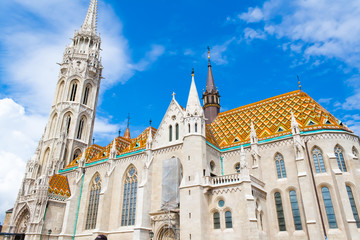 Fototapeta na wymiar Kościół Macieja w Zamku Królewskim w Budapeszcie