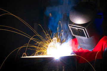 Welding with sparks
