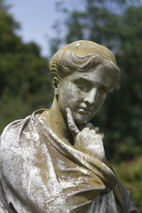 t&ecirc;te de statue