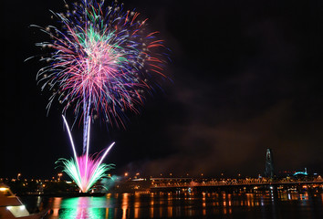 firework under the Willamette river
