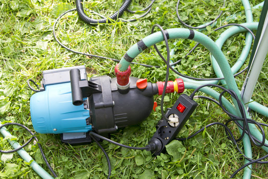 Garden hose and water pump connection