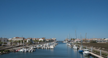 Fototapeta na wymiar Port du Grau du Roi