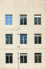 Fototapeta na wymiar facade of skyscraper