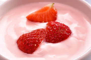 Yogurt con fragole