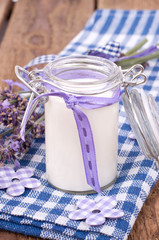 Joghurt im Glas