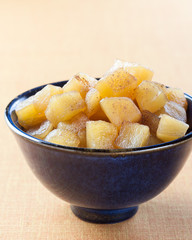 sauteed apples with sugar and cinnamon