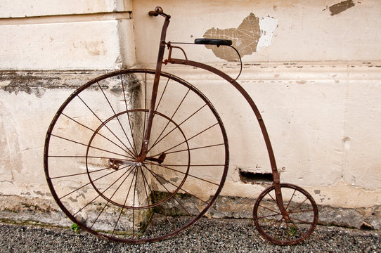 Vinatage Penny farthing bicycle