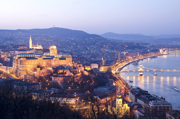 Obraz premium view of Budapest at night, Hungary