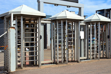 Secure people counter entrance