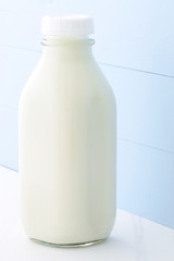 quart glass milk bottle