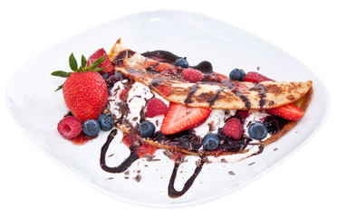Vanilla Ice Cream with fresh berries