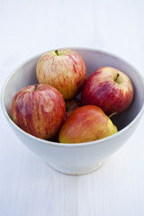 Red apples