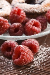 Raspberry cookies with fresh fruits
