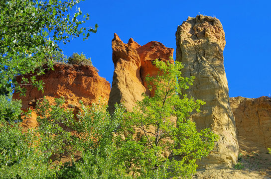 Rustel Ockerfelsen - Rustel ocre rocks 04
