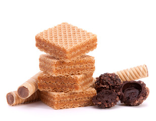 Wafers or honeycomb waffles