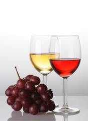 Wine composition with grape and two glasses