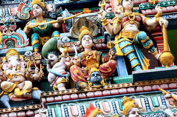 Fototapeta premium Detail of Sri Mariamman temple