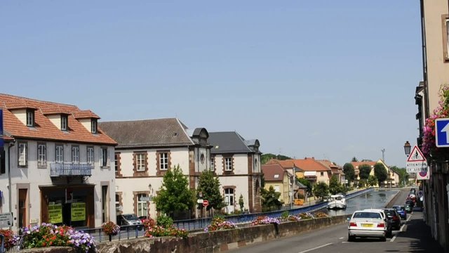 Saverne, Elsass mit Rhein-Marne-Kanal