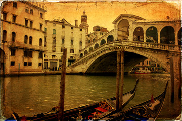 Fototapeta na wymiar Most Rialto w Wenecji - old paper - Stara karta