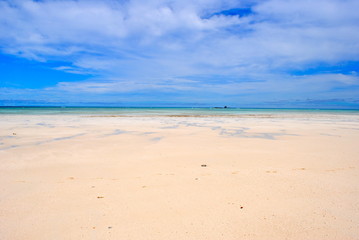 Fototapeta na wymiar Gorgeus Landscape Beach w Afryce - Madagaskar - Nosy Iranja