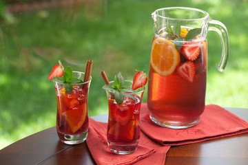 Spicy Strawberry Sangria
