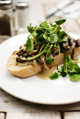 Mushrooms on toast