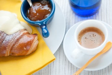 Coffee with croissant _ Caffè espresso e brioche alla crema