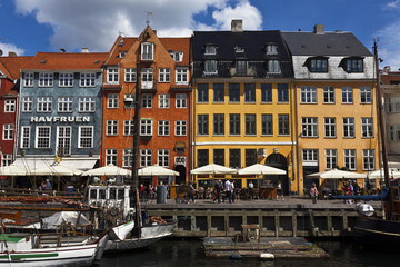 Fototapeta na wymiar COPENHAGEN. NYHAVN CANAL.