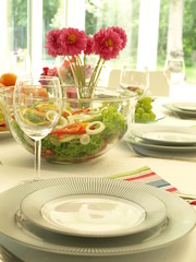 Ready table set