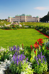 Vienna - Belvedere Palace with flowers - Austria - obrazy, fototapety, plakaty