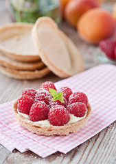 himbeer-vanille törtchen