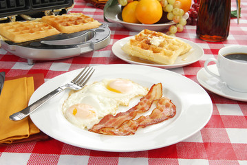 Bacon and egg breakfast