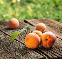 Peaches with leaves