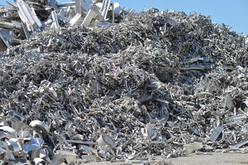 Aluminium - Schrott - Recycling © Marcel Paschertz