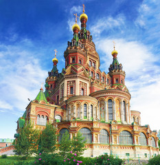 Fototapeta na wymiar Kościół św Piotra i Pawła, Peterhof
