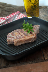 Steak mit Rosmarin