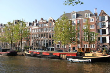 quai d'amsterdam