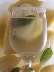 REFRESHING DRINK - ORZEŹWIAJĄCY NAPÓJ © adamraga