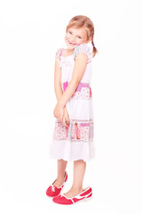 Kleine Dame in Mamas Schuhen