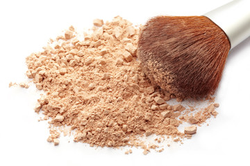 Face powder and brush