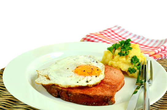 Leberk&auml;se mit Ei