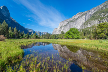 Fototapeta na wymiar Yosemite National Park, refleksji