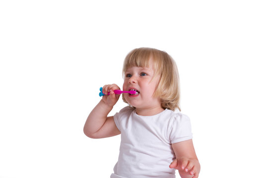 wenn sich Kinder die Milchz&auml;hne putzen