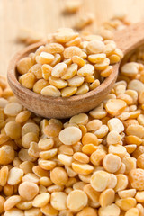 Dry split yellow peas